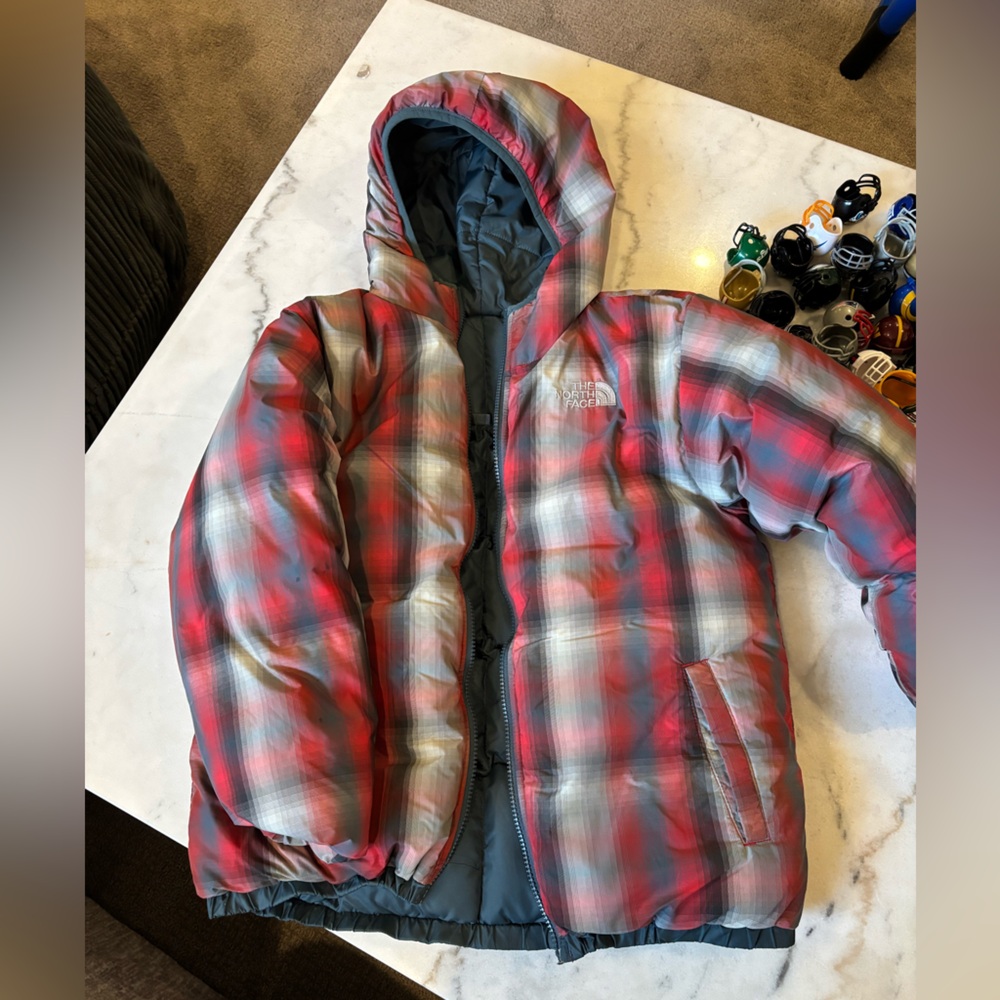 COPY - Boys The Northface Down filled jacket